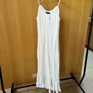 Beautiful White Linen Summer Vacation Dress